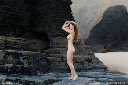 Летний отпуск: натуралистичная сексуальность Сюзанны