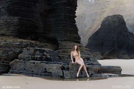 Летний отпуск: натуралистичная сексуальность Сюзанны