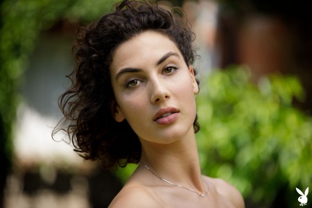 Летний день: улыбка Гены Миллер