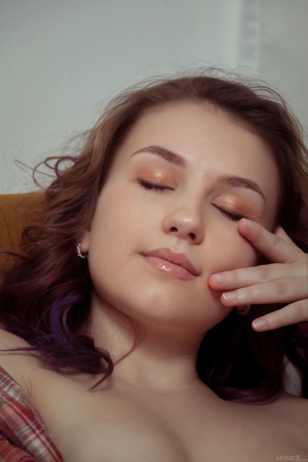 Расслабленная Изабель: Эротическая Фотосессия