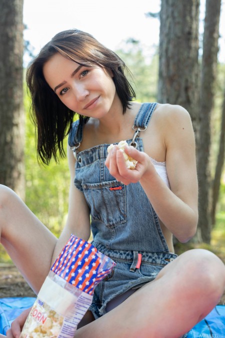 Лето с Молли: веселье на природе