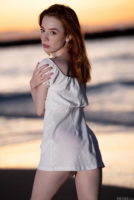 Летний закат: Лотти в природе