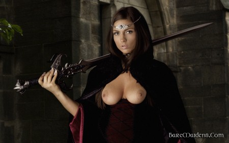 Искусство чувственной элегантности: фешн-модель Эзка Б