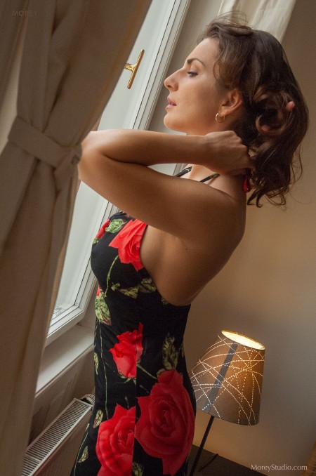 Восхитительная Сара в домашней обстановке