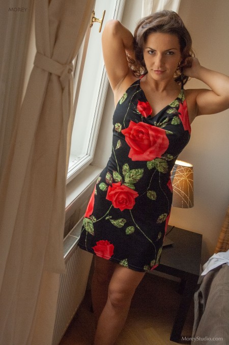 Восхитительная Сара в домашней обстановке