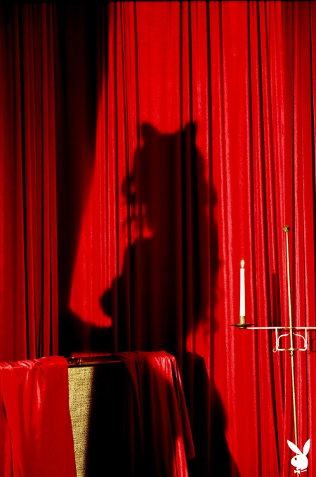 Соблазнительная Блейк Блоссом на сцене