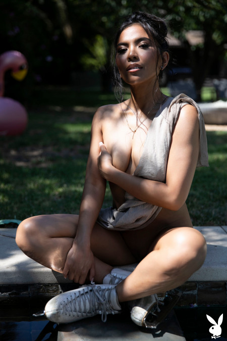 Летняя радость: фотосессия с Jada Kai