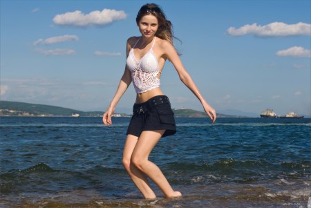 Летнее удовольствие: эротическая фотосессия